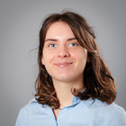 Portrait einer Mitarbeiter:in