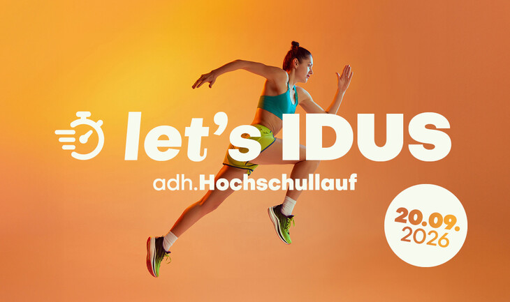 Werbebanner mit Läuferin auf orangenem Grund. Darauf die Worte "Let´s IDUS", einer Stoppuhr und das Logog des allgemeinen deutschen Hochschulsportverband.