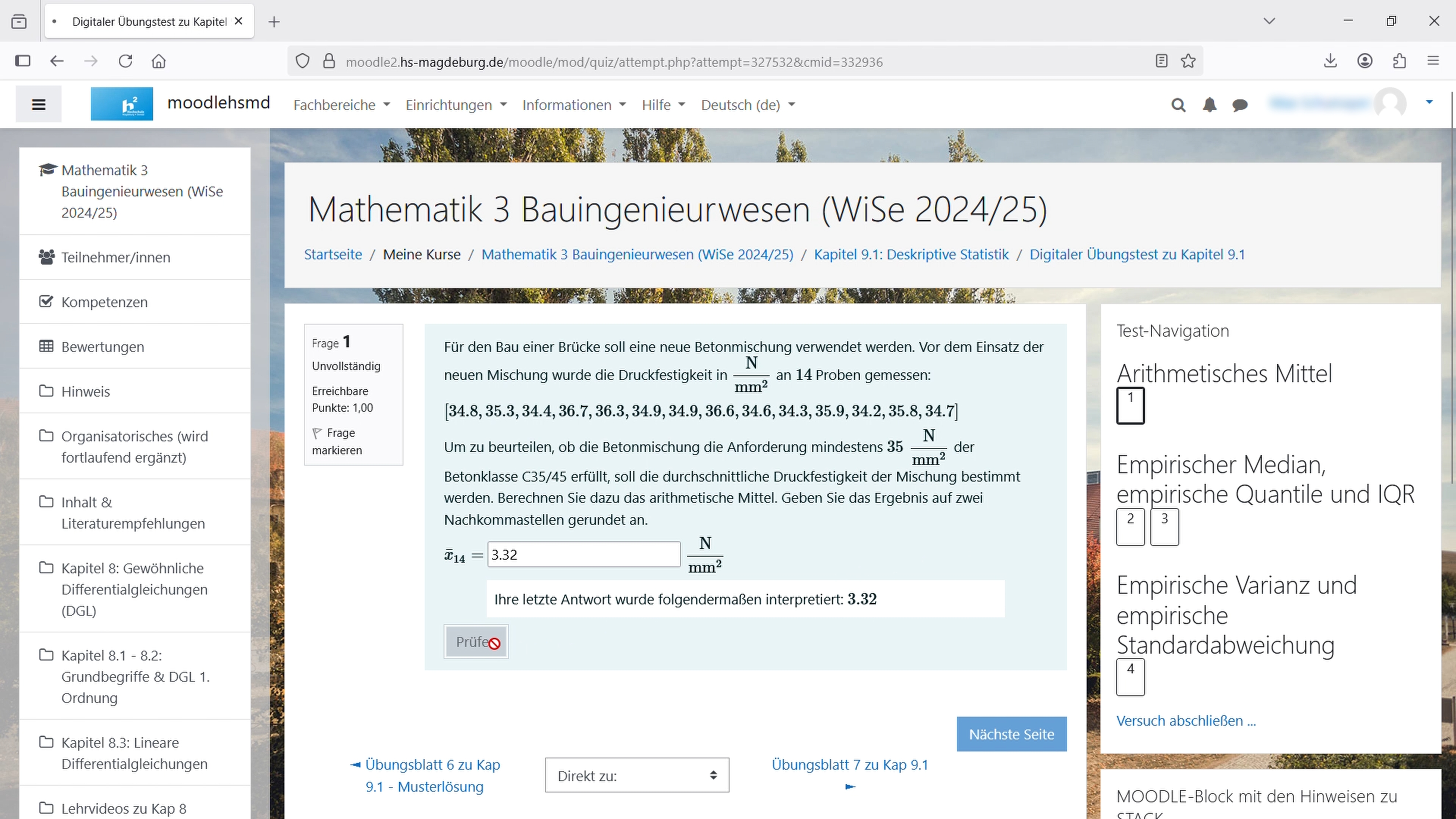 Das Bild zeigt digitale Mathematik-AUfgaben in einem Moodle-Kurs.